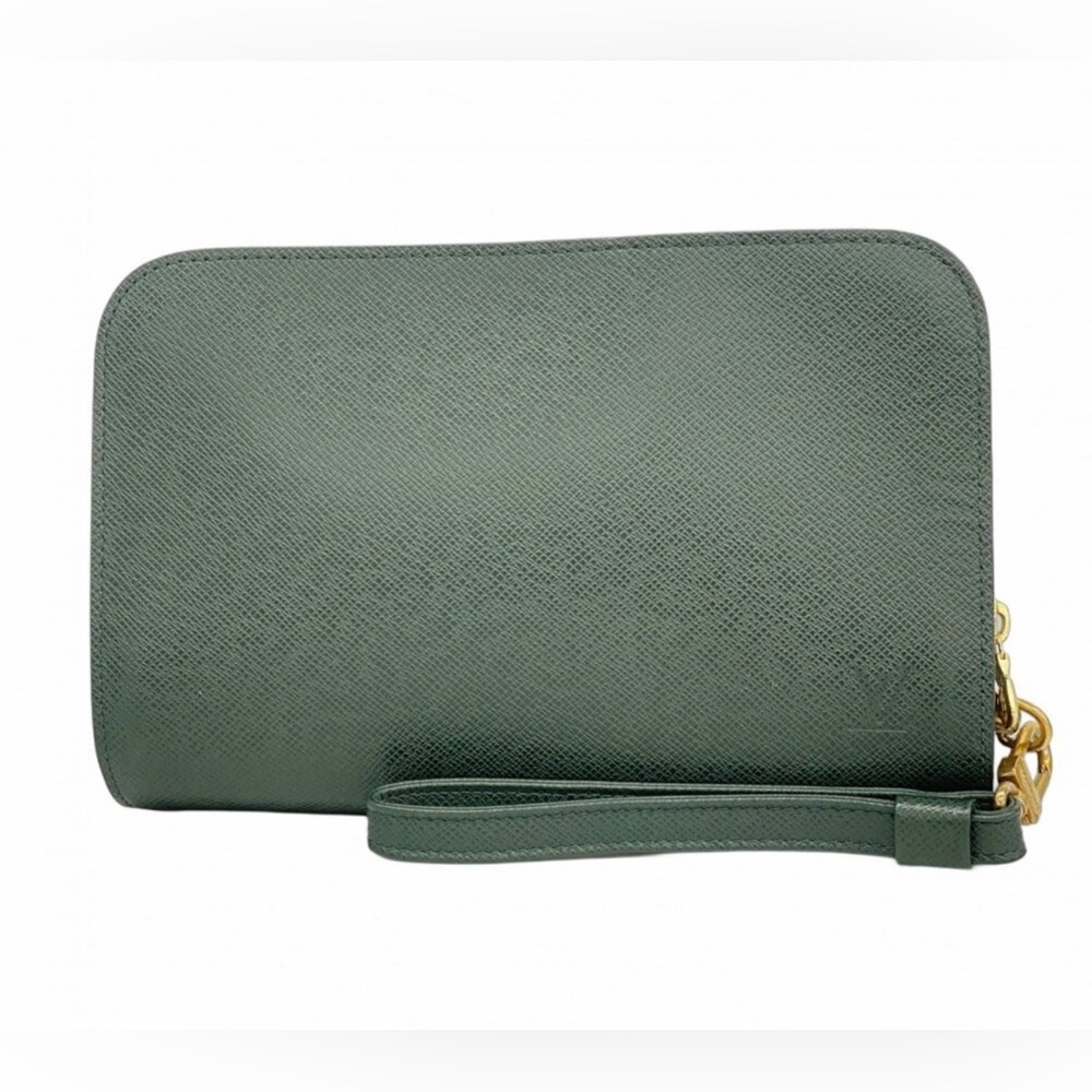 Auth LOUIS VUITTON Baikal Second Taiga Green Leather Clutch Bag France